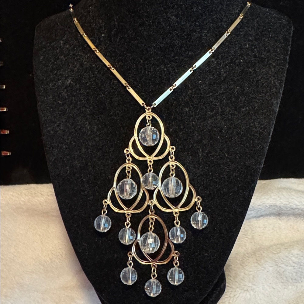 Chandelier Beaded in Gold Tone Chain Necklace
